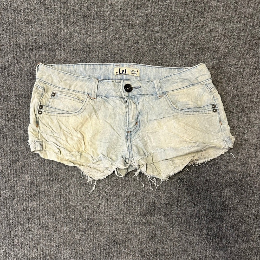 L.E.I. Denim Shorts Womens Size 5 Light Wash Low Rise Distressed Raw Hem Cotton
